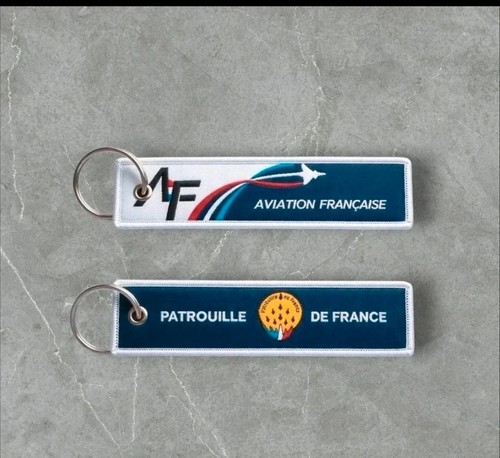 Porte clé brodé avion flamme - clé,