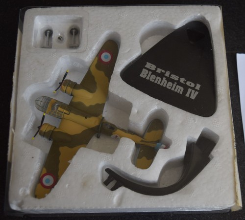 Bombardier geant ciel - bombardier, et